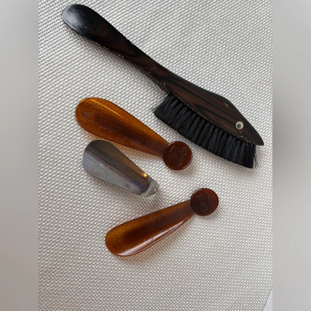 Vintage Lot of Shoe Horns Brush Sears Silver and 2 Florsheim